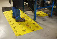 Brady SPC High Visibility Safety & Chemical Mat